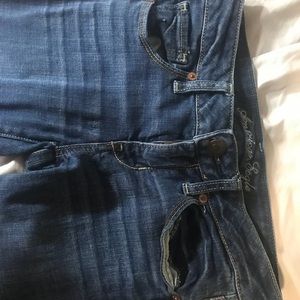 American Eagle Size 2 Skinny Jeans